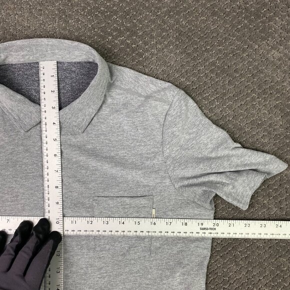 Vuori Polo Shirt Men's Medium Gray Heather Ace Golf Preppy Performance Pique - Picture 8 of 11